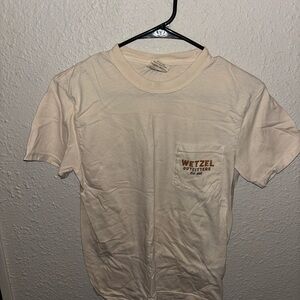 Comfort Colors Wetzel Outfitters Cream Short Sleeve Tee Size Small